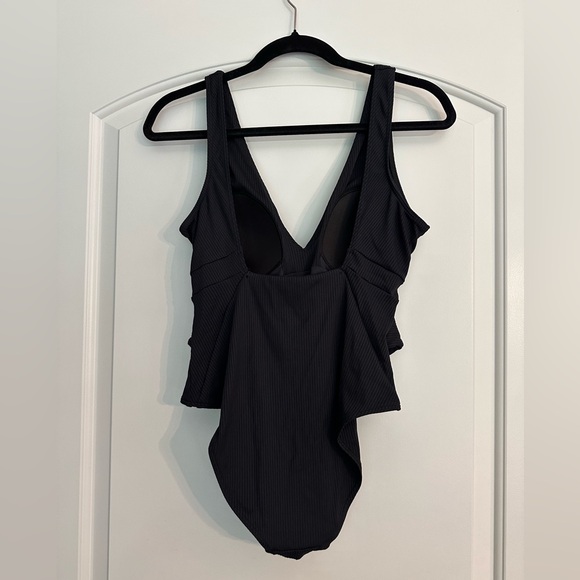 Women’s Summersalt The Ribbed Belted Backflip Swimsuit - Picture 3 of 4